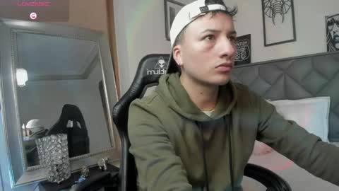 Snapshot of dereck_klain chatting on May 20, 6:58 pm dereck_klain online show from May 20, 6:58 pm