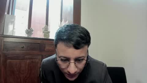 Snapshot of dereck_klain chatting on May 24, 7:52 pm dereck_klain online show from May 24, 7:52 pm
