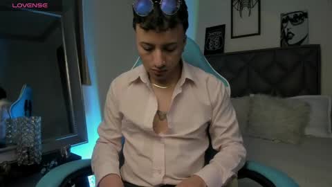 Snapshot of dereck_klain chatting on May 29, 8:07 pm dereck_klain online show from May 29, 8:07 pm