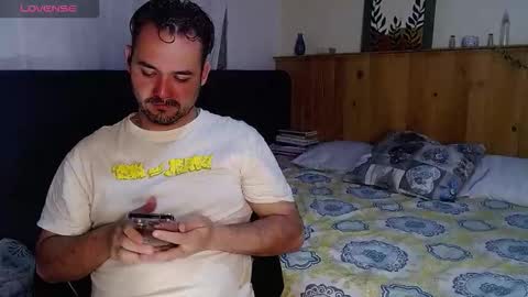 Dereck Mills3 online show from January 18, 2:59 am