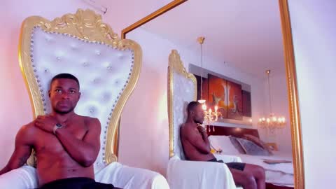 Dereck and Jake online show from February 22, 11:46 am