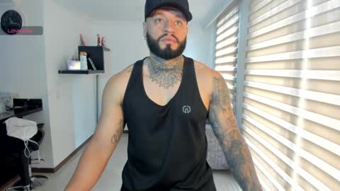 dereckgreen online show from April 8, 4:18 pm