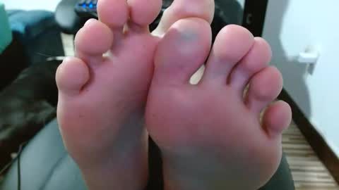 Snapshot of derek_garciaa chatting on February 8, 4:36 am Sir. Derek - Total Control online show from February 8, 4:36 am