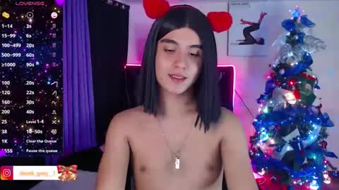 Derek independent online show from December 31, 11:49 pm