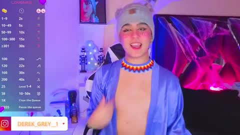 Derek independent online show from October 27, 6:45 pm