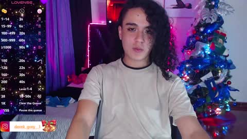 derek grey online show from December 26, 10:20 pm