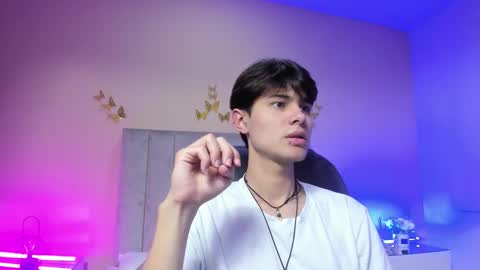 derek_sinn online show from March 21, 8:45 pm