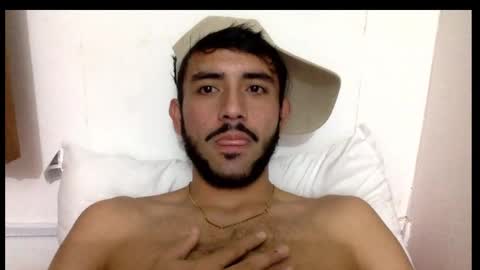 Snapshot of derek_smiith chatting on January 21, 10:19 am Derek smiith online show from January 21, 10:19 am