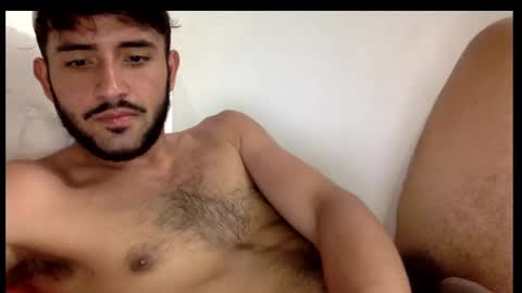 Snapshot of derek_smiith chatting on February 23, 10:42 pm Derek smiith online show from February 23, 10:42 pm