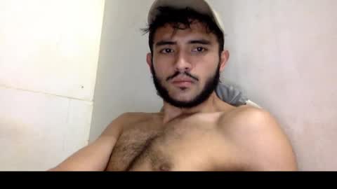 Snapshot of derek_smiith chatting on October 3, 3:20 pm Derek smiith online show from October 3, 3:20 pm