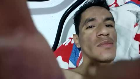 Dereck online show from March 18, 8:01 pm