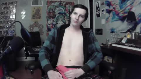 derekdings online show from February 25, 12:03 pm