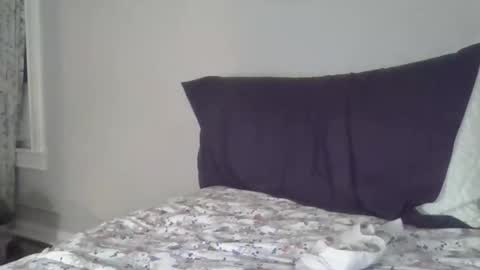 Snapshot of derekf73 chatting on October 29, 3:53 am Derek777 online show from October 29, 3:53 am