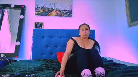 derly_milf online show from July 23, 9:02 pm