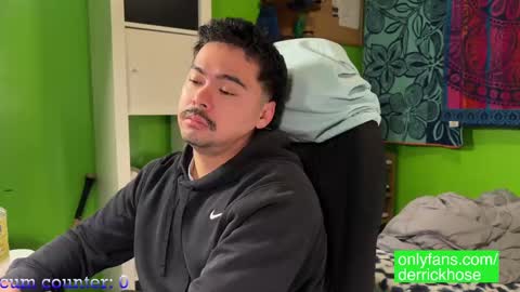 Derrick Hose online show from January 13, 4:18 am