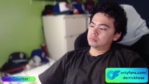 Derrick Hose online show from February 8, 2:26 am