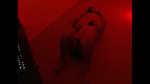 Snapshot of desertadventurer25 chatting on November 9, 5:06 am desertadventurer25 online show from November 9, 5:06 am