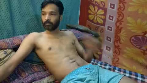 desi_boy799417 online show from March 15, 9:37 am