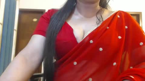 Snapshot of desimaisa130 chatting on March 10, 6:57 pm Maisa online show from March 10, 6:57 pm