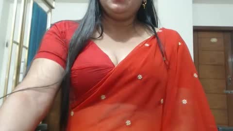 Snapshot of desimaisa130 chatting on April 21, 3:50 pm Maisa online show from April 21, 3:50 pm
