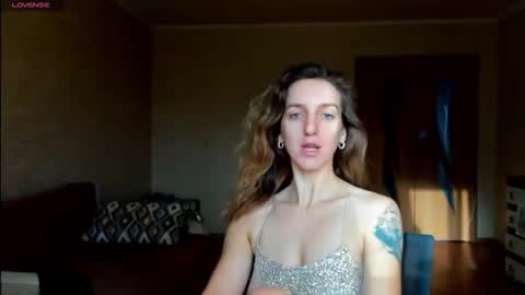 Snapshot of desired_zoya chatting on October 28, 3:21 am desired zoya online show from October 28, 3:21 am