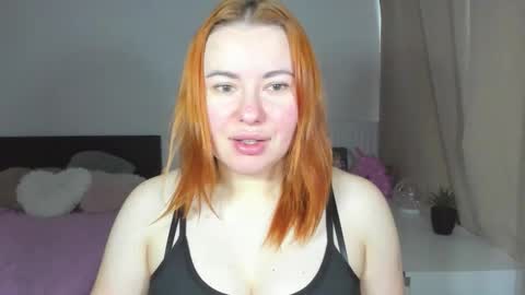 LAYLA online show from February 18, 7:15 am