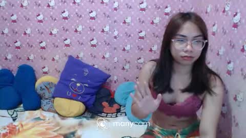 Lovie online show from October 23, 1:27 am