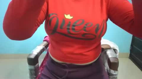 Snapshot of desirussian chatting on February 6, 9:12 am desirussian online show from February 6, 9:12 am