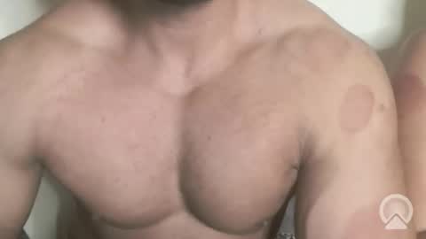 Snapshot of desiwolf_alex chatting on May 25, 11:55 pm Alex online show from May 25, 11:55 pm