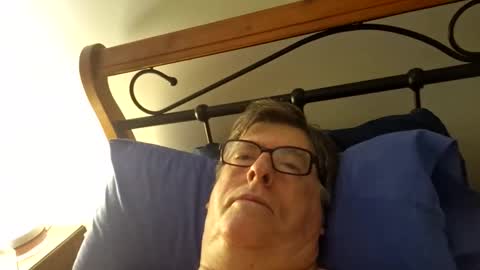 Desmon1958 online show from February 13, 7:21 pm