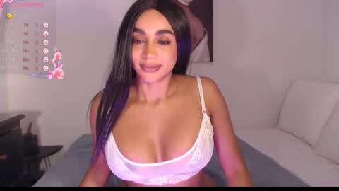 Destinne Mill online show from February 5, 11:59 am