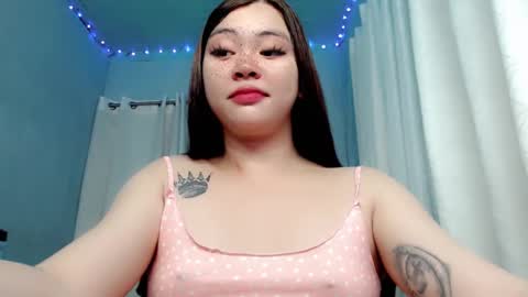 Snapshot of destinyroxie chatting on December 11, 10:58 am ROXIE  online show from December 11, 10:58 am