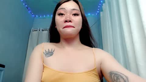 Snapshot of destinyroxie chatting on January 4, 2:46 pm ROXIE  online show from January 4, 2:46 pm