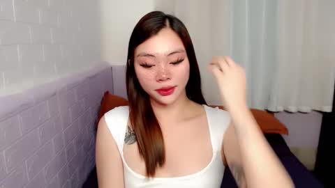 Snapshot of destinyroxie chatting on February 20, 12:15 pm ROXIE  online show from February 20, 12:15 pm