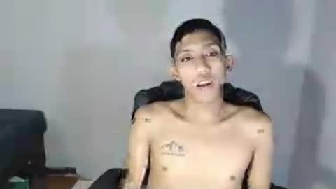 Snapshot of destroyer_sebastianx chatting on July 13, 3:59 pm kalina and sebastian online show from July 13, 3:59 pm