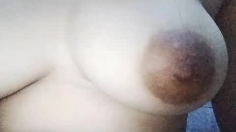 Snapshot of desurvv0999 chatting on June 22, 12:46 pm desurvv0999 online show from June 22, 12:46 pm