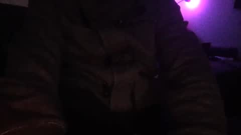 Snapshot of detectivearcor chatting on February 6, 7:02 am detectivearcor online show from February 6, 7:02 am