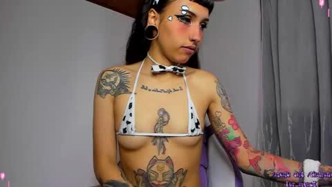 Gi HELP ME REACH 50 THUMPS UP 3 online show from September 17, 8:10 pm