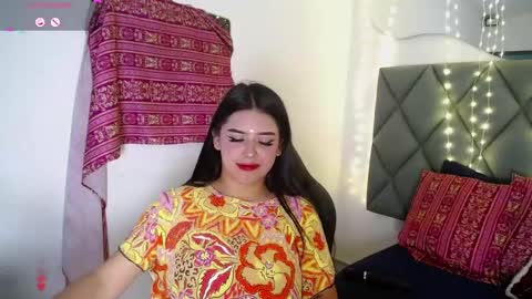 Snapshot of devika_kumar chatting on June 5, 7:30 pm devika online show from June 5, 7:30 pm