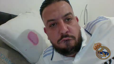 Snapshot of devil_angel66 chatting on June 21, 1:57 pm devil_angel66 online show from June 21, 1:57 pm
