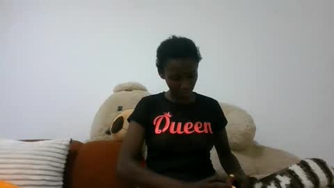 Snapshot of devilish_3710 chatting on June 10, 11:35 pm devilish_3710 online show from June 10, 11:35 pm