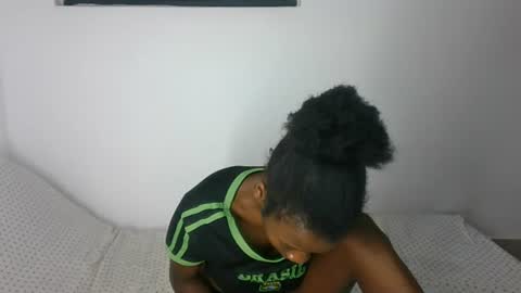devilish_3710 online show from June 18, 9:41 pm