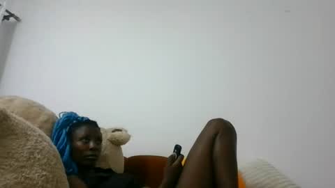 devilish_3710 online show from July 28, 7:39 pm