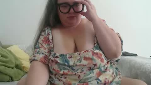 DevilsChick -- OF  online show from October 29, 10:50 am