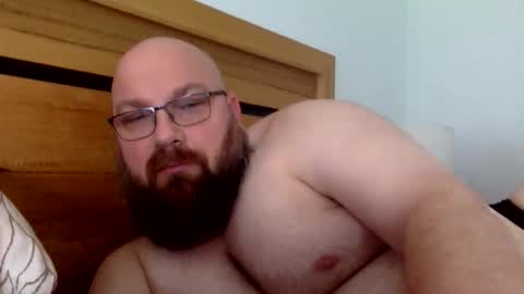 Snapshot of devilwings2 chatting on February 27, 10:21 pm devilwings2 online show from February 27, 10:21 pm