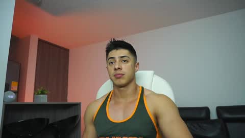 Devin Hunter online show from December 19, 2:01 am