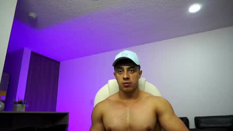 Devin Hunter online show from January 6, 10:05 pm