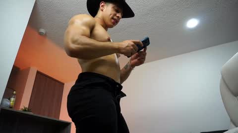 Devin Hunter online show from January 10, 12:49 am