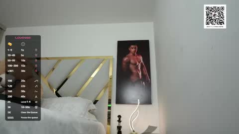 Devin Hunter online show from May 19, 11:27 am