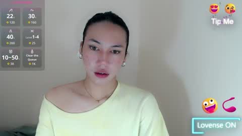 Snapshot of devine_glorymocha chatting on July 5, 6:09 am devine_glorymocha online show from July 5, 6:09 am